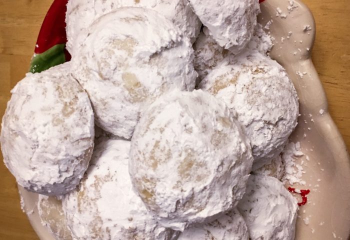 Christmas Snowball Cookies